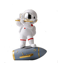 Load image into Gallery viewer, Ceramic Joe Astronaut Band Desktop Toys Home Office Car Decoration Creative Astronaut Dolls (Flute Player - Silver)
