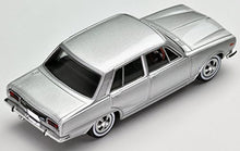 Load image into Gallery viewer, Tomica Limited vintage 1/64 LV-162a Skyline 2000GT (silver)
