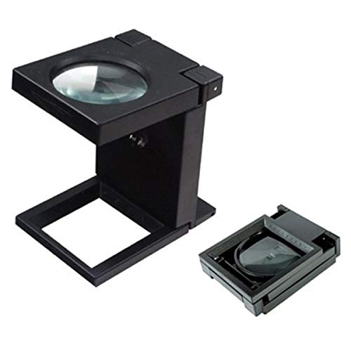 SE Illuminated Folding Magnifier with 3x Magnification - MA1024LL