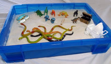 Load image into Gallery viewer, Small 4 Liter Portable Sand Tray with Lid
