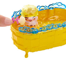 Load image into Gallery viewer, Enchantimals Bathtime Splash Playset with Petya Pig Doll (6-inch), 2 Pig Figures (1 with Color-Change Feature) and 11+ Accessories, Just Add Warm Water, Great Gift for 3  8 Year Olds

