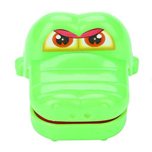 Load image into Gallery viewer, Dilwe Crocodile Mouth Toy, Cartoon Crocodile Eco-Friendly Plastic Toy for Children(Green)
