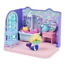 Load image into Gallery viewer, Gabby&#39;s Dollhouse, Primp and Pamper Bathroom with Mercat Figure, 3 Accessories, 3 Furniture and 2 Deliveries, Kids Toys for Ages 3 and up
