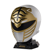 Load image into Gallery viewer, Power Rangers Legacy Mighty Morphin White Ranger Helmet Display Set
