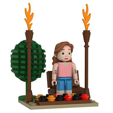Load image into Gallery viewer, The Office Pam&#39;s Beach Games Buildable Set (Single Figure)
