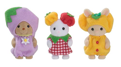 Calico Critters Veggie Babies, Limited Edition Playset with 3 Collectible Figures and Costume Accessories
