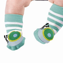 Load image into Gallery viewer, Cupcakes and cartwheels Two&#39;s Company Insect Rattle Socks Children (Snail)
