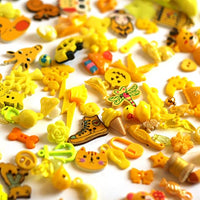 TomToy Yellow I Spy Trinkets for Rainbow I Spy Bottle/Bag, Colorful Miniatures, Mixed Buttons, Beads, Charms, 1-3cm, Set of 50