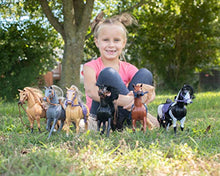 Load image into Gallery viewer, Sunny Days Entertainment Blue Ribbon Champions Deluxe Toy Horses: Quarter Horse with Articulation, Sound &amp; Grooming Accessories
