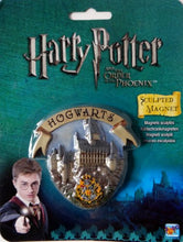 Load image into Gallery viewer, HARRY POTTER Sculpted Hogwarts School of Witchcraft and Wizardry Magnet
