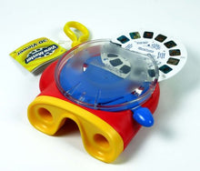 Load image into Gallery viewer, View-Master 3D Viewer - Red
