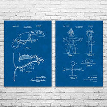Load image into Gallery viewer, Puppet Patent Prints Set of 2, Ventriloquist Gift, Toy Store Art, Puppeteer Gift, Puppet Blueprint, Retro Puppet Blueprint (8 inch x 10 inch)
