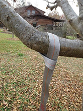 Load image into Gallery viewer, Wood Tree Swings 36&quot; Tree Swing Hanging Strap with Safer Screw Lock Snap Hooks Heavy Duty Webbing Not Seat Belt Material

